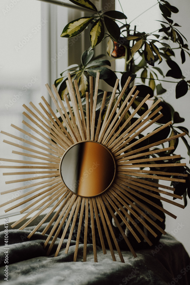 Obraz na płótnie Słoneczne lustro  w salonie