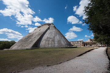 Wall Mural - The Magician`s Pyramid-Uxmal- Yucatan -Mexico 20