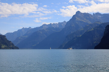 Wall Mural - Picturesque mountain range as seen from Brunnen