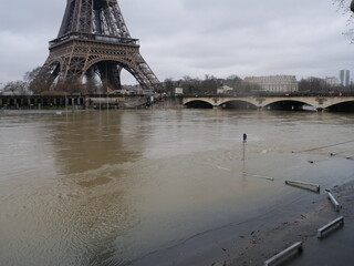 Sticker - The Seine river in flood the saturday 6th February 2021.