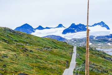 Poster - Asphalt road in mountains