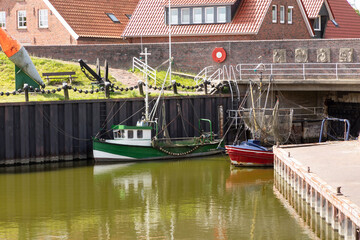 Sticker - Beautiful view of the boats on the water above the bridge with the houses nearby