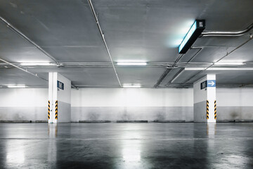 Wall Mural - Car Parking Lot Floor Area of Shopping Mall, Perspective View Empty of Car Park Structure Building at Department Store. Auto Service Parking Lots Flooring