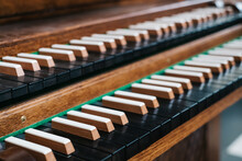 Organ Keys