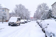 Im deutschen Flachland selten geworden , verschneite Straßen