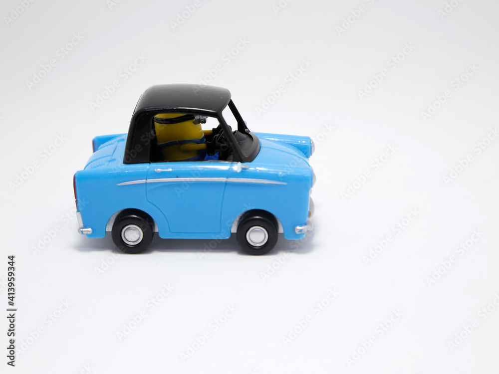 minions car toy