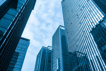 Fototapete - Looking Up Blue Modern Office Building