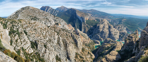 Canvas Print - Vadiello reservoir in Guara Natural Park, Huesca, Spain