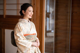 Fototapeta  - Japanese women who look good in beautiful kimonos that are easy to use as banner material for travel.
