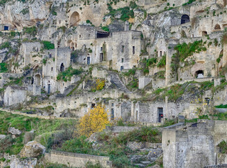 Canvas Print - Historic cave dwellings, called Sassi houses, in the village of Matera.