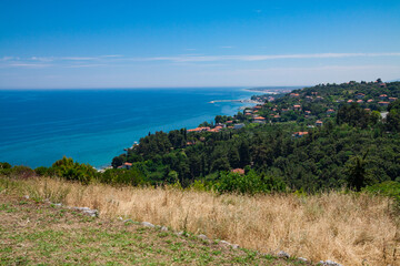 Wall Mural - view of the coast of the sea