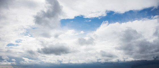 clouds in the blue sky