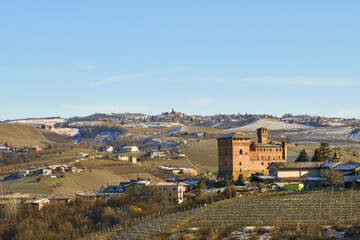 Wall Mural - Landscape of the Langhe hills, UNESCO World Heritage Site since 2014, with the medieval Castle of Grinzane Cavour, in the mid-19th century the residence of the Count of Cavour, Cuneo, Piedmont, Italy