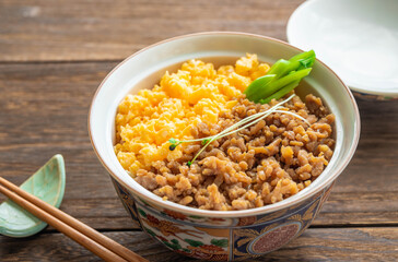 Poster - 二色丼　鶏そぼろ