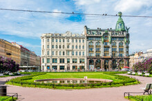 Singer (Zinger) House On Nevsky Prospect And Kazan Square, Saint Petersburg, Russia
