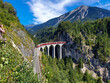 Landwasserviadukt in Fillisur an einem schönen Sommertag, Graubünden, Schweiz