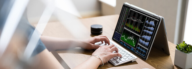 Poster - Stock Broker Software With Graph
