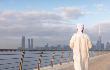 Wall Mural - emirati man in traditional clothing in Dubai