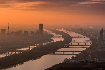 Wall Mural - sunrise over the river Danube in Vienna, Austria