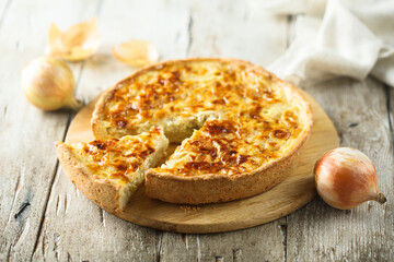 Canvas Print - Traditional homemade onion pie or quiche