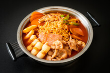 Budae Jjigae Or Budaejjigae (Army Stew Or Army Base Stew). It Is Loaded With Kimchi, Spam, Sausages, Ramen Noodles And Much More