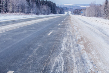 Poster - Winter snowy empty highway