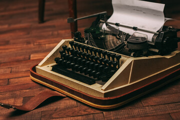 Fototapete - vintage journalist typewriter retro style nostalgia technology