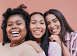 © Sabrina - Cheerful multiracial women with different skin color looking in camera - Concept of friendship and happiness