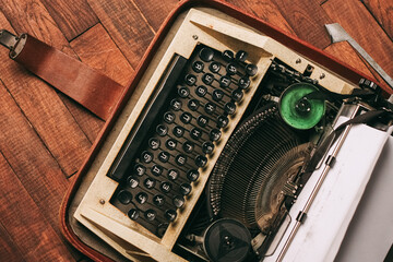 Fototapete - typewriter retro typewriter classic style mechanical technology wood background