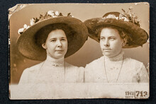 Germany - CIRCA 1912: Photo Of Two Young Women Wearing Hats. Vintage Carte De Viste Edwardian Era Photo