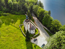 Cerkev Sv Duha - Ribcev Laz - Lago Bohinj - Eslovenia