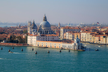 Wall Mural - Santa Maria Della Salute and The old custom house