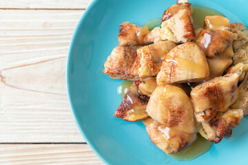 Sticker - grilled bananas with coconut caramel sauce