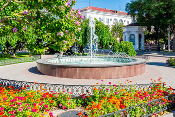 Wall Mural - Fountain in Primorsky (Seaside) boulevard in Sevastopol, Crimea