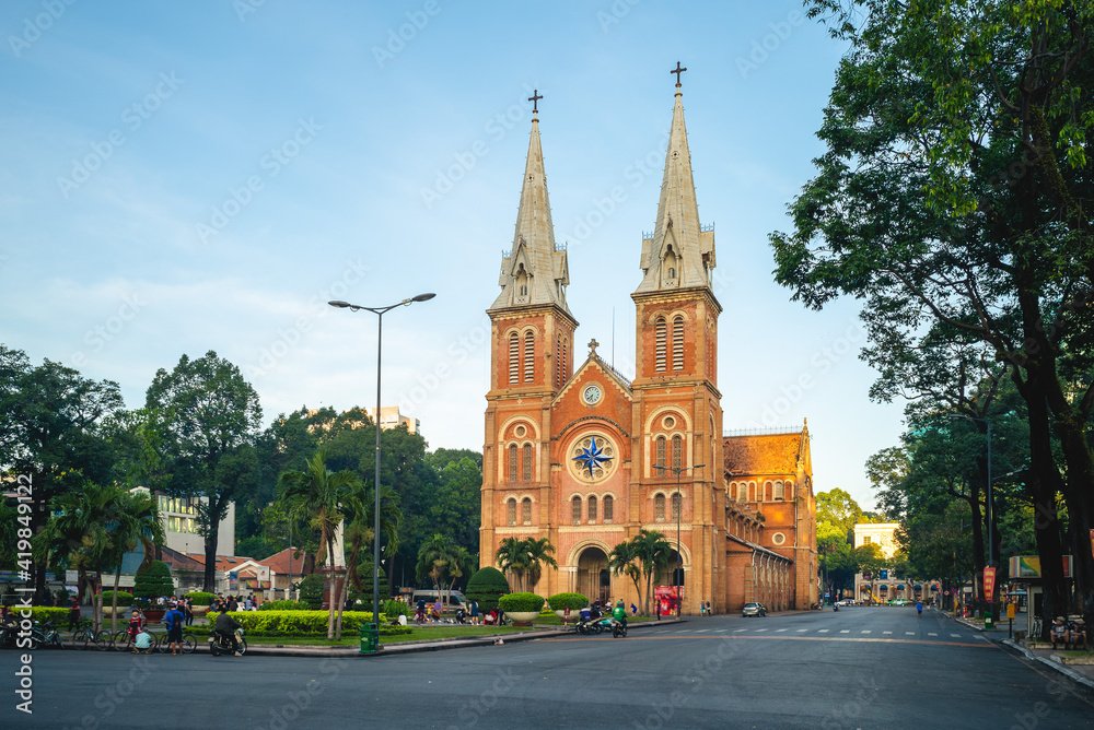 Notre Dame Cathedral Basilica of Saigon in ho chi minh city, Vietnam - obrazy, fototapety, plakaty 