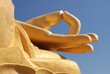 dłoń posągu buddyjskiego