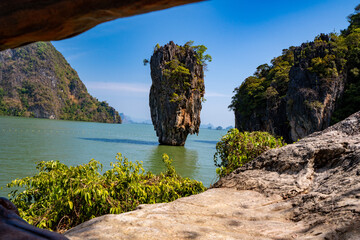 Canvas Print - james bond island country