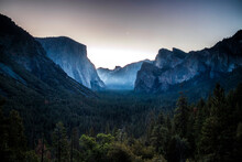 Dawn In The Yosemite Valley As Viewed From The Tunnel View In Rt 41 In Yosemite National Park, California