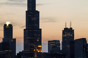 Fototapete - Chicago skyscrapers on sunset sky background