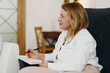 © Stereo Shot/Stocksy - Female psychologist listening to patient