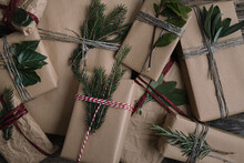 Rustic Christmas Gifts Wrapping