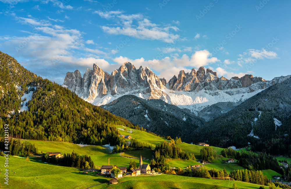 Beautiful landscape of Italian dolomites - Santa Magdalena - obrazy, fototapety, plakaty 