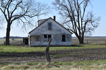 Canvas Print - Abandoned House