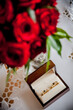 Obrączki ślubne, biżuteria, ślub i wesele, dekoracja, kwiaty 