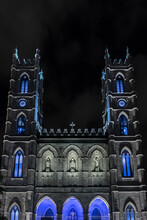 Night View Gothic Revival Style Notre-Dame Basilica (Basilique Notre-Dame De Montreal). Notre-Dame Basilica Built Between 1824 And 1829. Notre-Dame Street West, Montreal, Province Of Quebec, Canada.