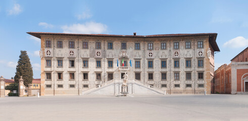 Wall Mural - Palazzo della carovana (Caravan Palace), seat of the Scuola Normale Superiore university (normal high school university) of Pisa in Piazza dei Cavalieri