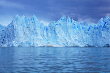  Edge of Perito Moreno glacier. Los Glaciares National park.