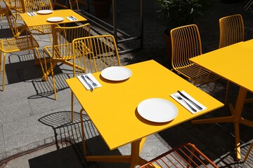 Canvas Print - Modern cafe tables in Warsaw, Poland