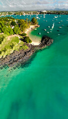 Canvas Print - Boats along a beautiful beach in Mauritius