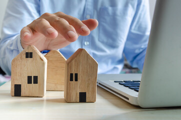 Housing insurance or real estate trading business Residential house contract.